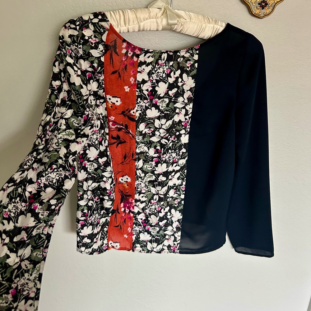 ACNE STUDIOS Loretta Floral Print Blouse size XS (EU32)